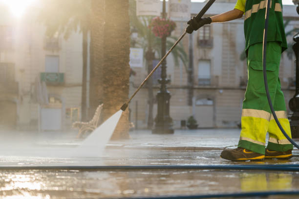 Best Sidewalk Pressure Washing  in Beaumont, TX